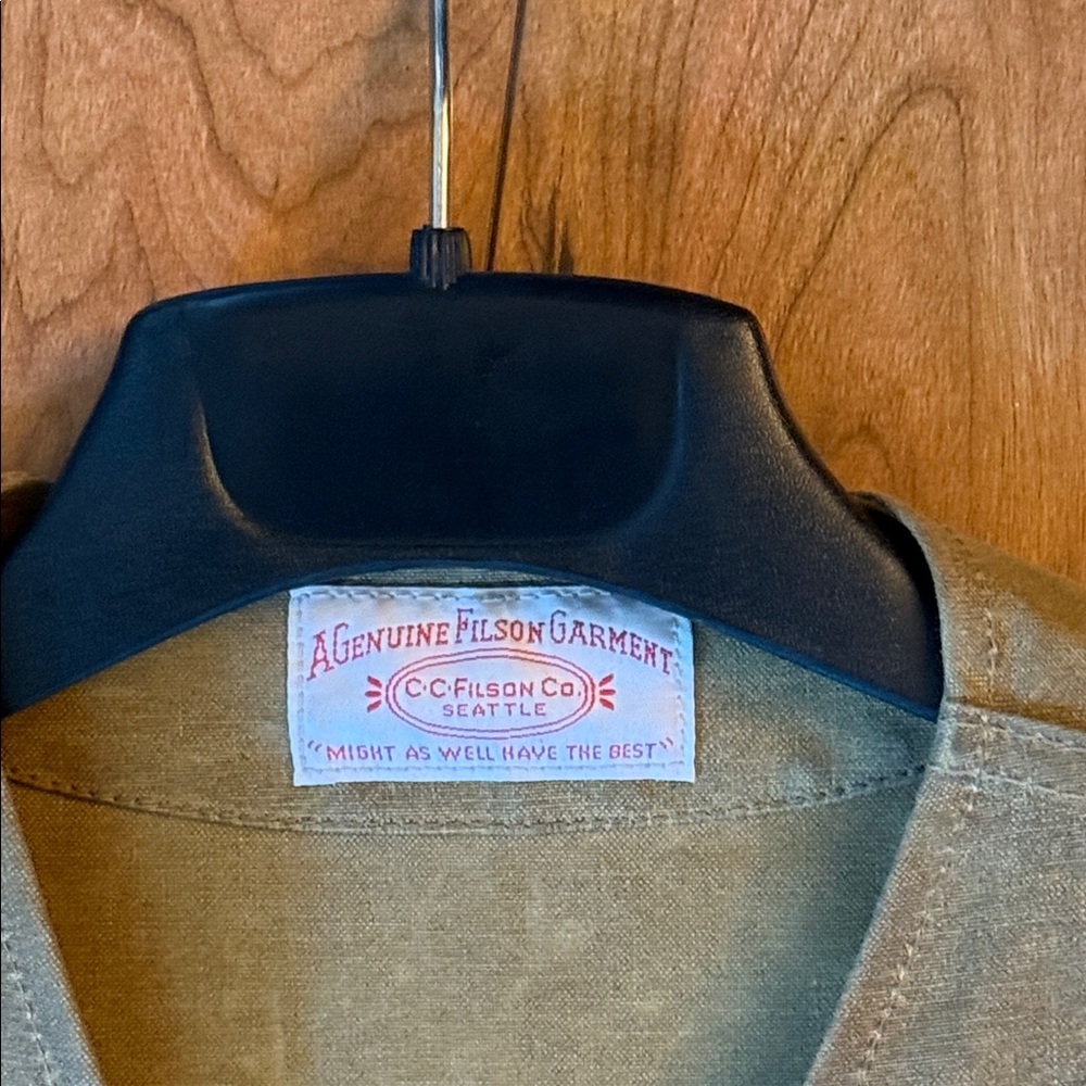 Filson Tin Cloth Cruiser Vest - Picture 3 of 5